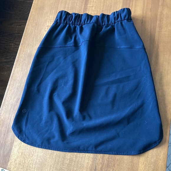 Lululemon skirt - Picture 5 of 8